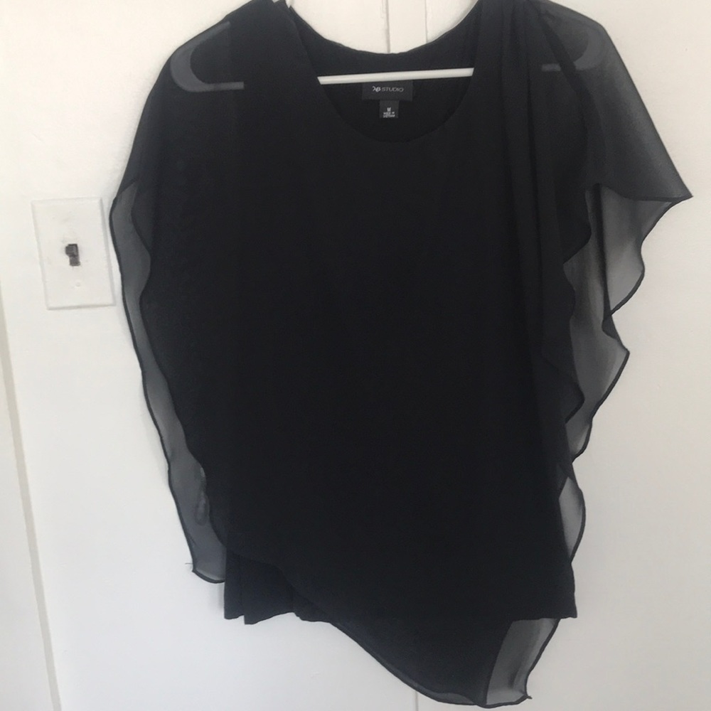 NWOT flowy top